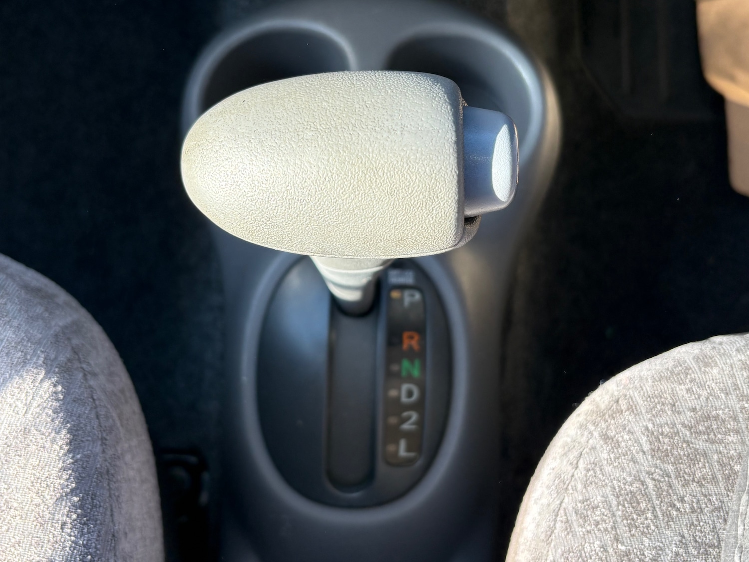 Used Toyota Yaris Verso 2001 for sale - 77934750: Photo 4