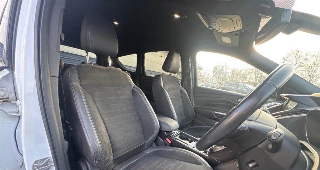 Used Ford Kuga 2017 for sale - 77104099: Photo 5