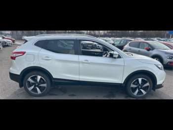 2016 (66) - 1.2 DiG-T N-Connecta 5dr + PANROOF / NAV / CAMERA / ULEZ / 6 SERVICES / DAB