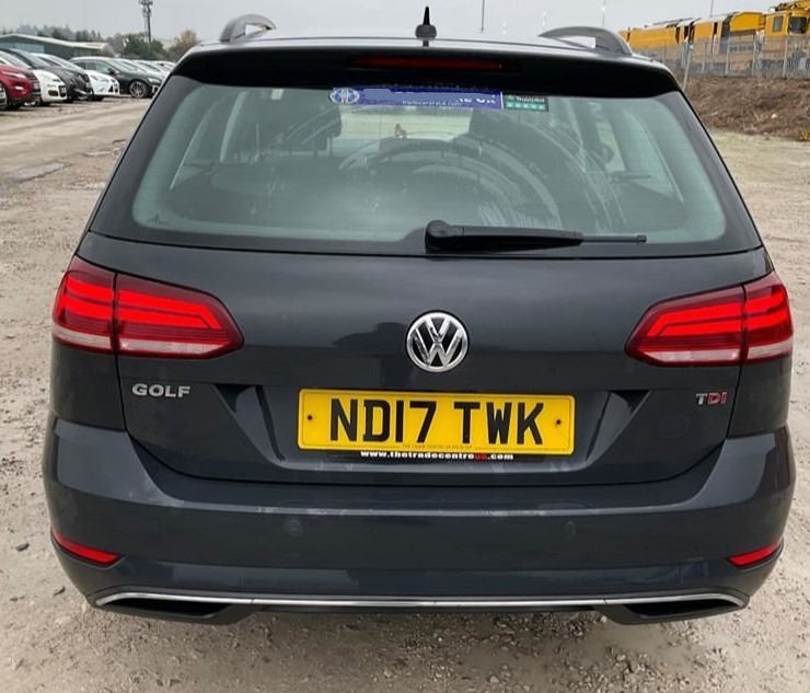 Used Volkswagen Golf 2017 for sale - 76517793: Photo 8