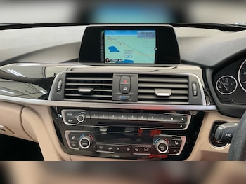 Used BMW 3 Series 2017 for sale - 75203794: Photo