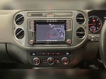 Used Volkswagen Tiguan 2015 for sale - 77746401: Photo