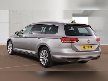 Used Volkswagen Passat 2017 for sale - 78581311: Photo