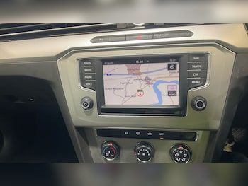 Used Volkswagen Passat 2017 for sale - 78581311: Photo
