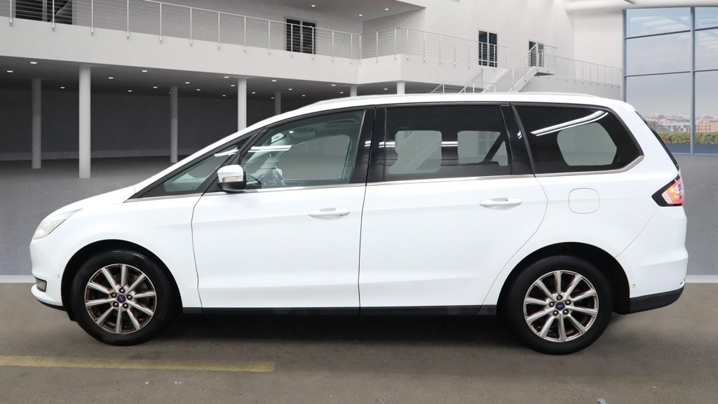 Used Ford Galaxy 2017 for sale - 77569679: Photo 2