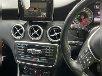 Used Mercedes-Benz A-Class 2015 for sale - 79287702: Photo