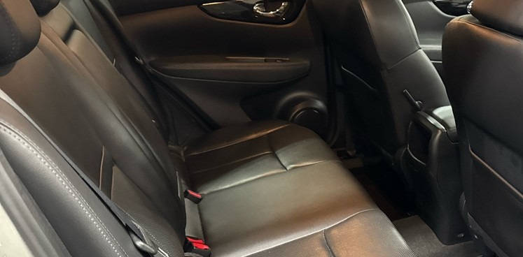 Used Nissan Qashqai 2015 for sale - 77542527: Photo 10