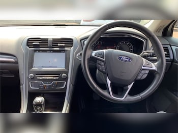 Used Ford Mondeo 2016 for sale - 79341222: Photo