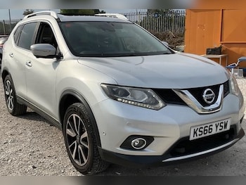2016 (66) - 1.6 dCi Tekna 5dr + PANROOF / NAV / CAMERA / LEATHER