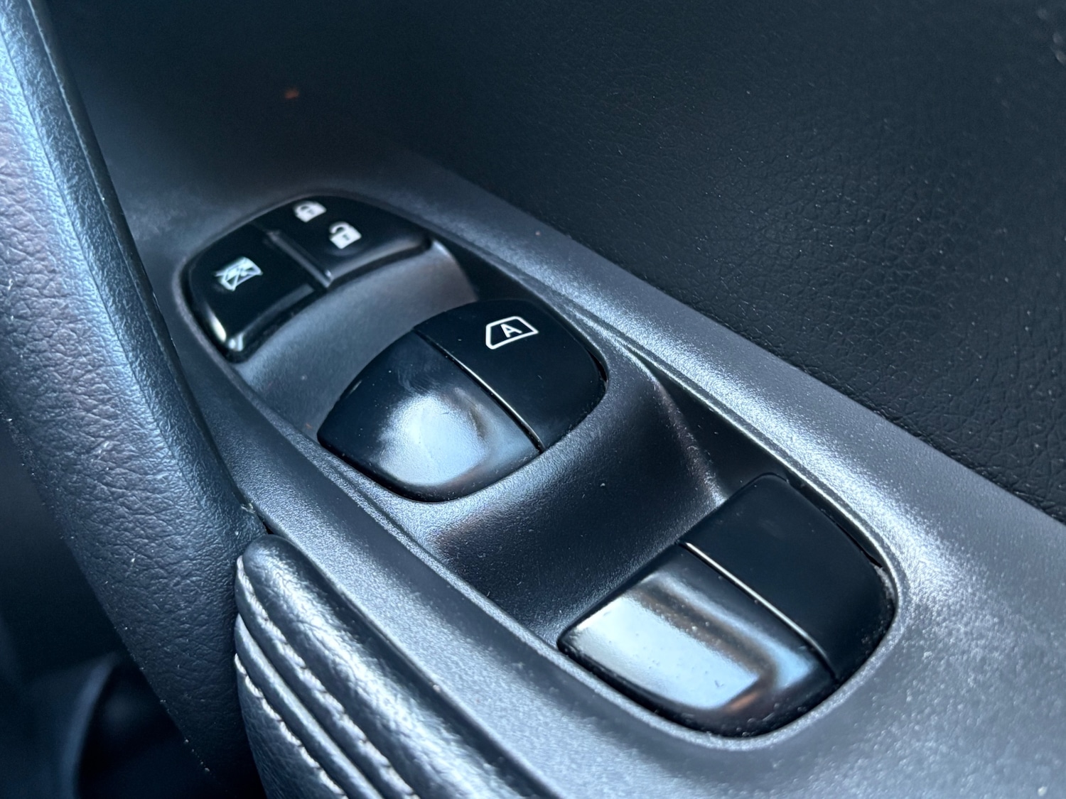 Used Nissan X-Trail 2016 for sale - 75581861: Photo 22