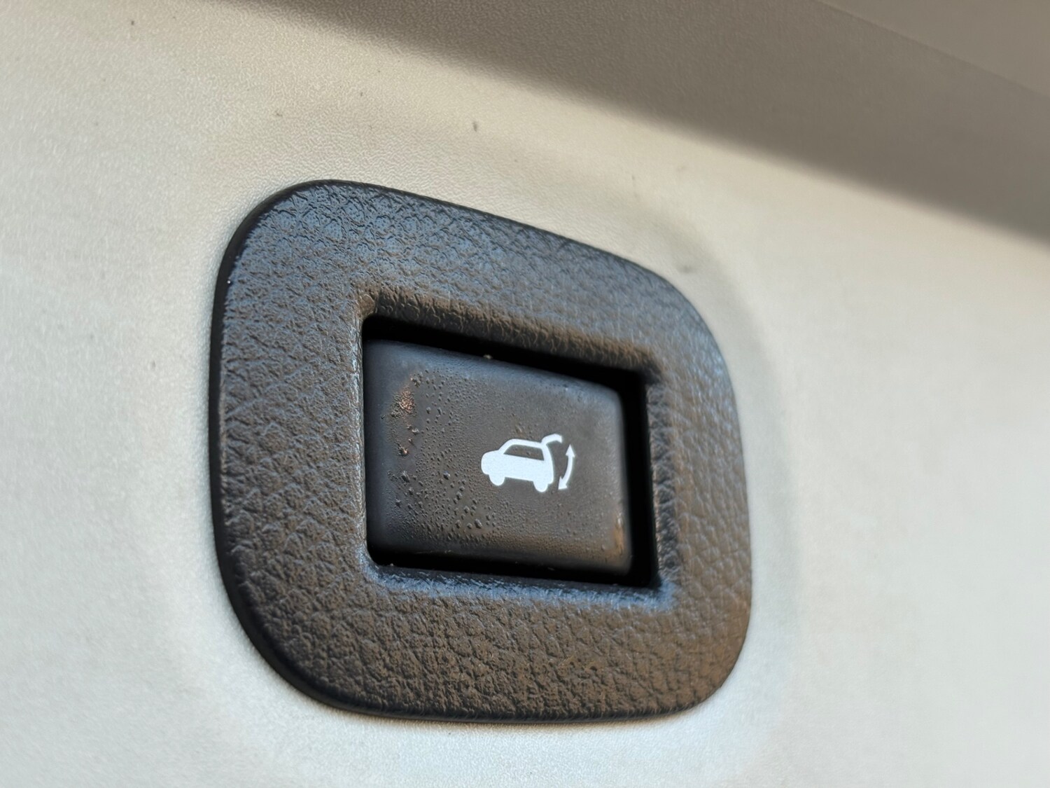 Used Nissan X-Trail 2016 for sale - 75581861: Photo 32