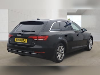 Used Audi A4 2018 for sale - 79005164: Photo