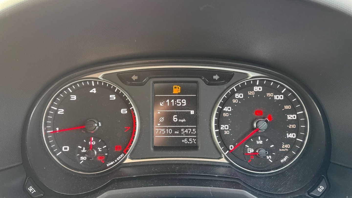 Used Audi A1 2015 for sale - 76854720: Photo 7