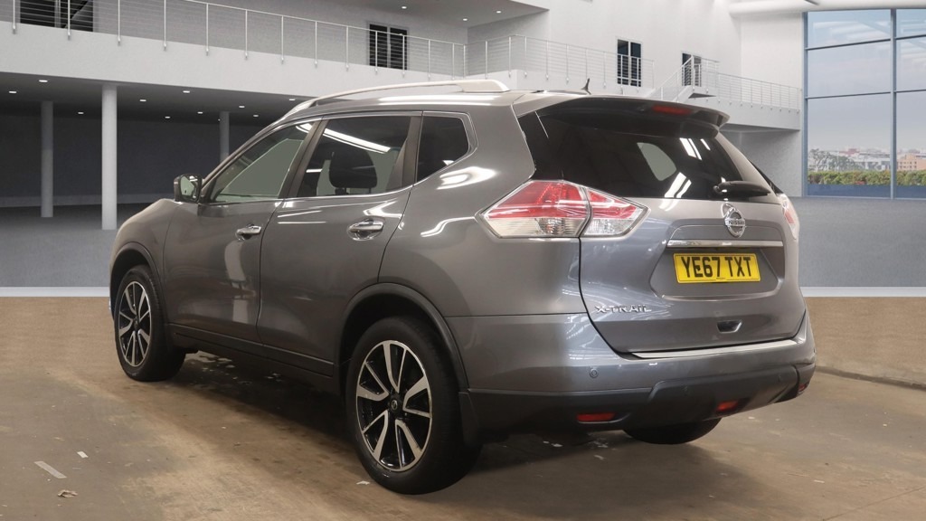 Used Nissan X-Trail 2017 for sale - 76219351: Photo 2