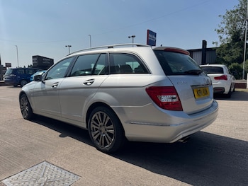 Used Mercedes-Benz C-Class 2011 for sale - 75872645: Photo