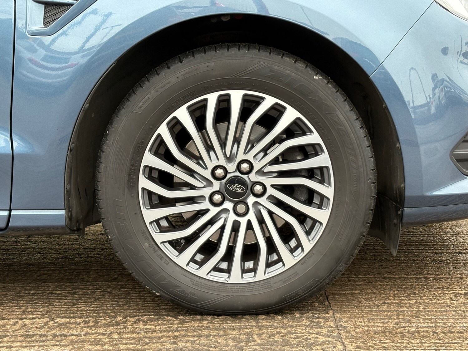 Used Ford S-Max 2018 for sale - 76640454: Photo 33