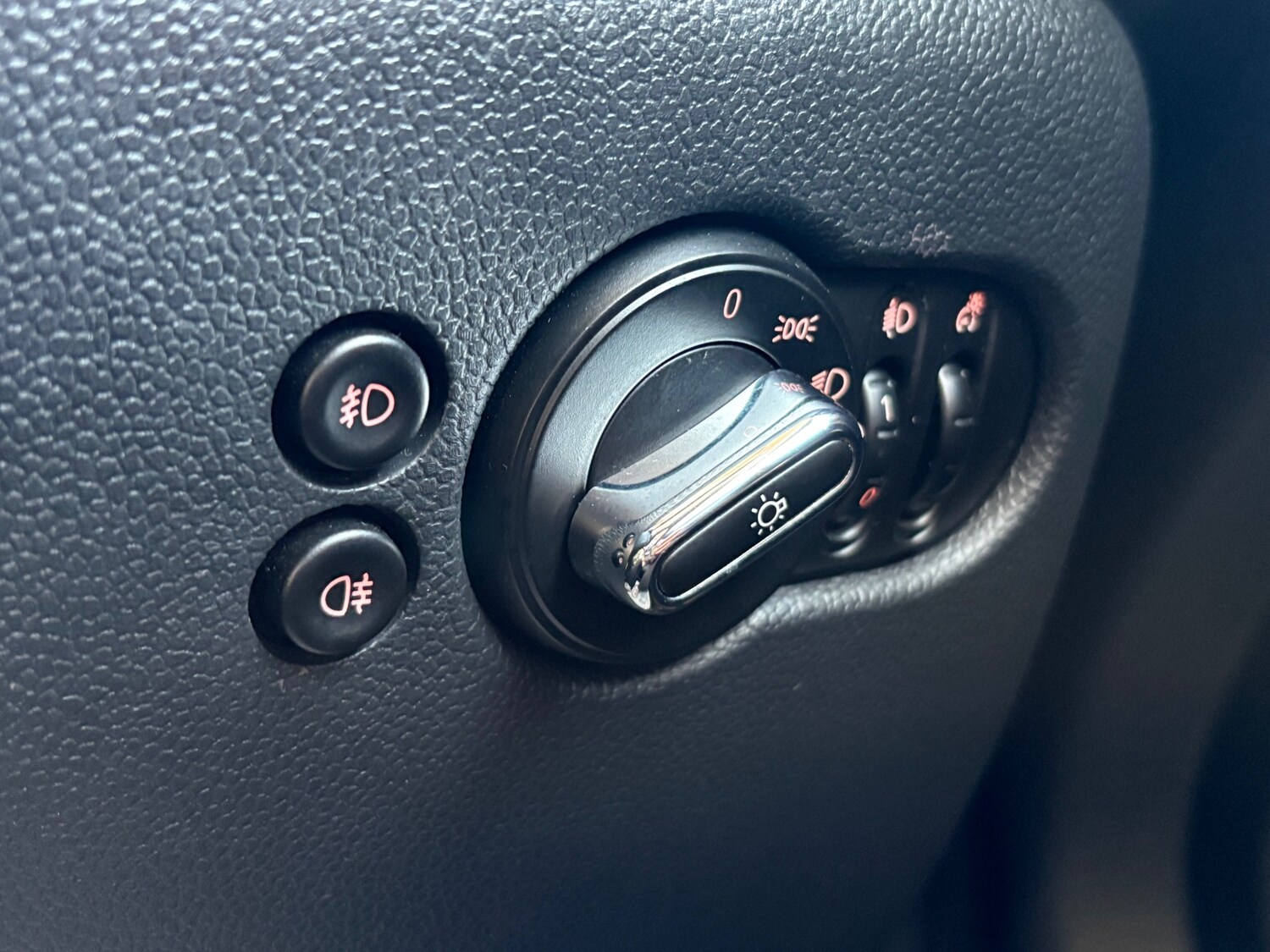 Used MINI Hatch 2016 for sale - 76332094: Photo 23