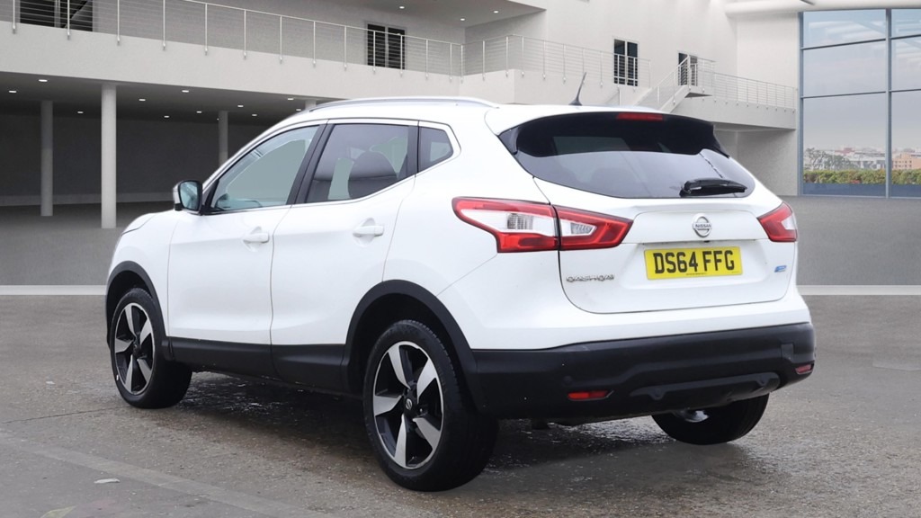 Used Nissan Qashqai 2014 for sale - 77063522: Photo 2