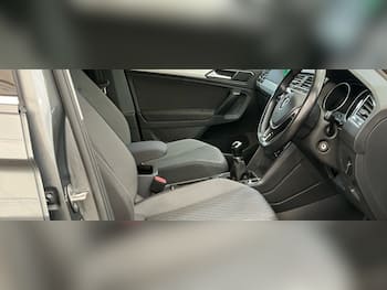 Used Volkswagen Tiguan 2018 for sale - 79580235: Photo