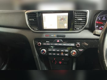 Used Kia Sportage 2019 for sale - 78353002: Photo