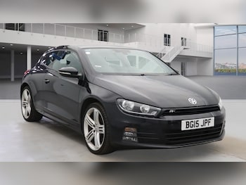 2015 (15) - 2.0 TDi BMT R-Line 3dr DSG + NAV / LEATHER / DAB / 35 TAX / ULEZ