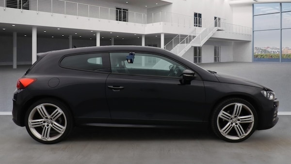 Used Volkswagen Scirocco 2015 for sale - 75638047: Photo 6