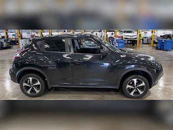 Used Nissan Juke 2018 for sale - 76506111: Photo