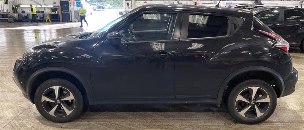 Used Nissan Juke 2018 for sale - 76506111: Photo 2