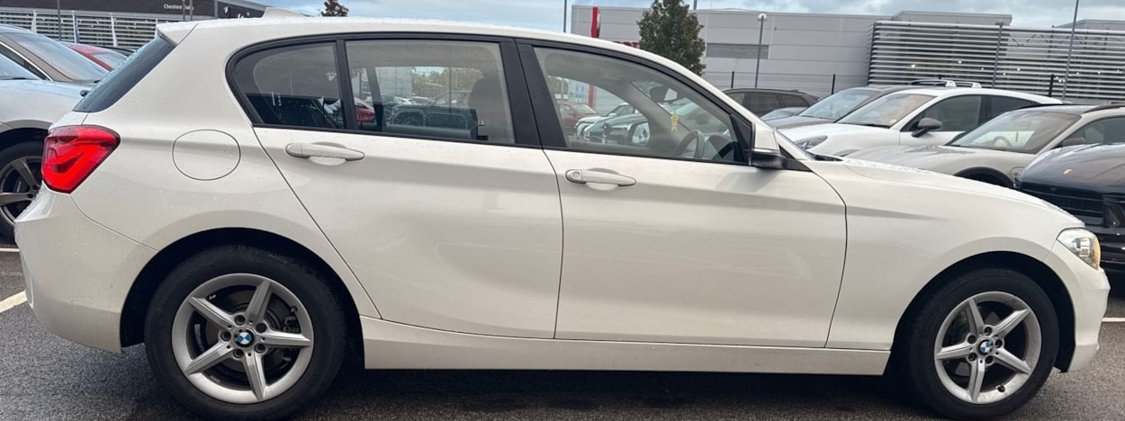 Used BMW 1 Series 2018 for sale - 76449441: Photo 2