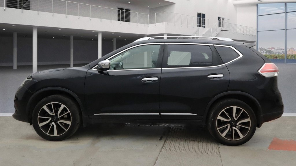 Used Nissan X-Trail 2017 for sale - 77945893: Photo 9