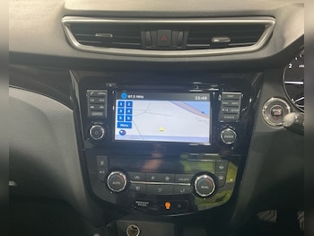 Used Nissan Qashqai 2016 for sale - 75567238: Photo