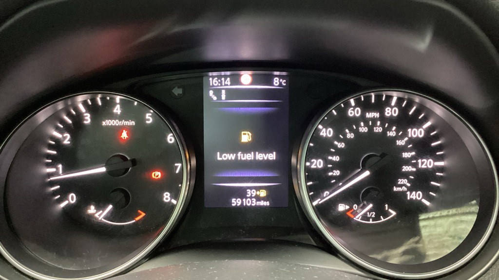 Used Nissan Qashqai 2018 for sale - 77675627: Photo 10