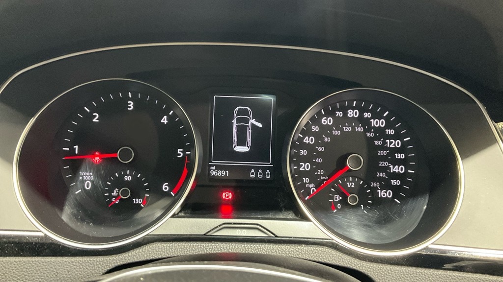 Used Volkswagen Passat 2017 for sale - 75997198: Photo 9