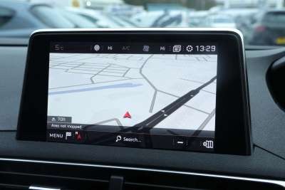 Used Peugeot 3008 2018 for sale - 77113315: Photo 4