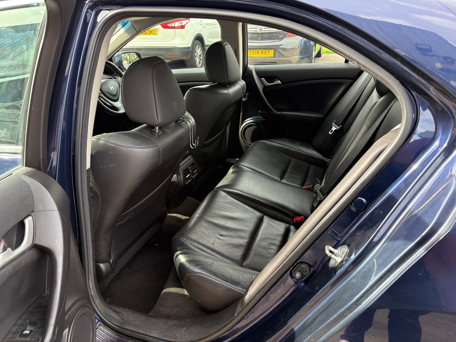 Used Honda Accord 2009 for sale - 76104563: Photo 12