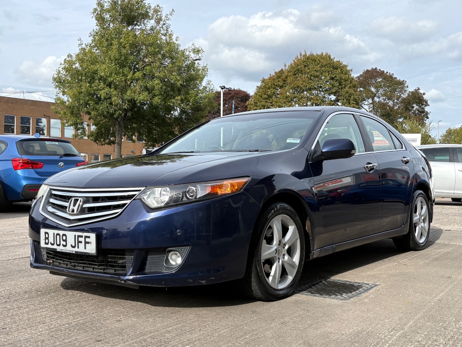Used Honda Accord 2009 for sale - 76104563: Photo 3