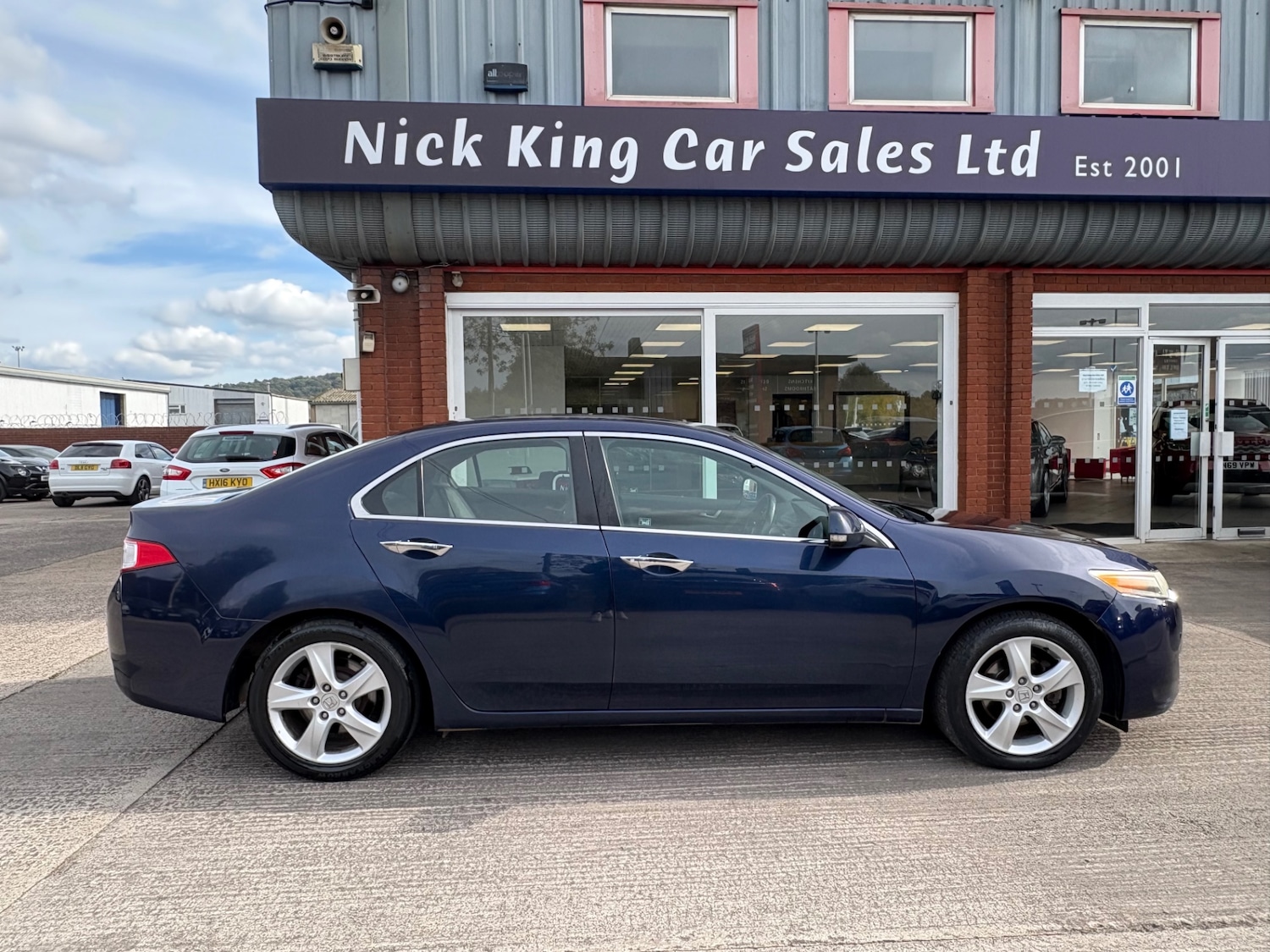 Used Honda Accord 2009 for sale - 76104563: Photo 8