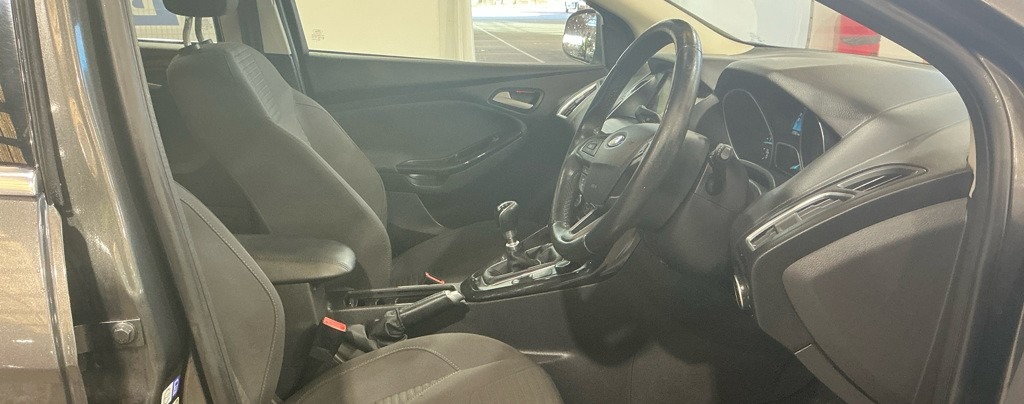 Used Ford Focus 2016 for sale - 76426417: Photo 8