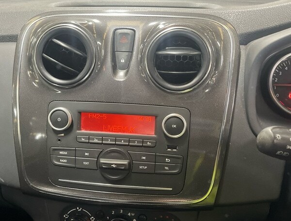 Used Dacia Sandero Stepway 2019 for sale - 75701505: Photo 8