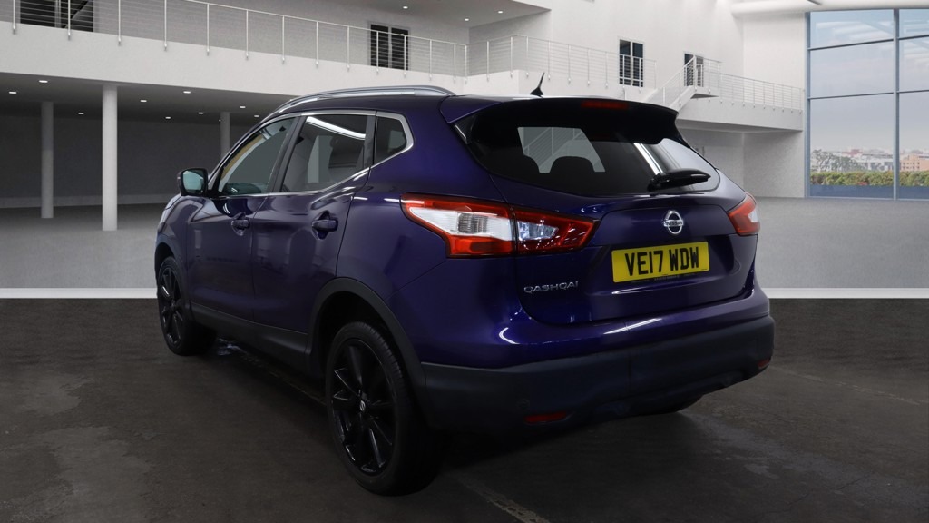 Used Nissan Qashqai 2017 for sale - 77403842: Photo 2