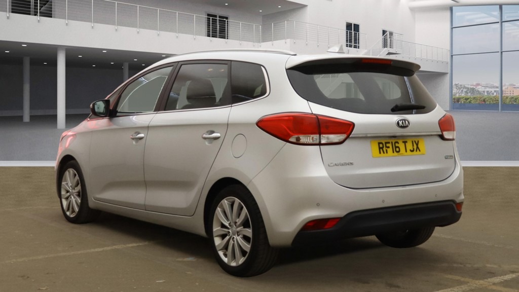 Used Kia Carens 2016 for sale - 76589204: Photo 6
