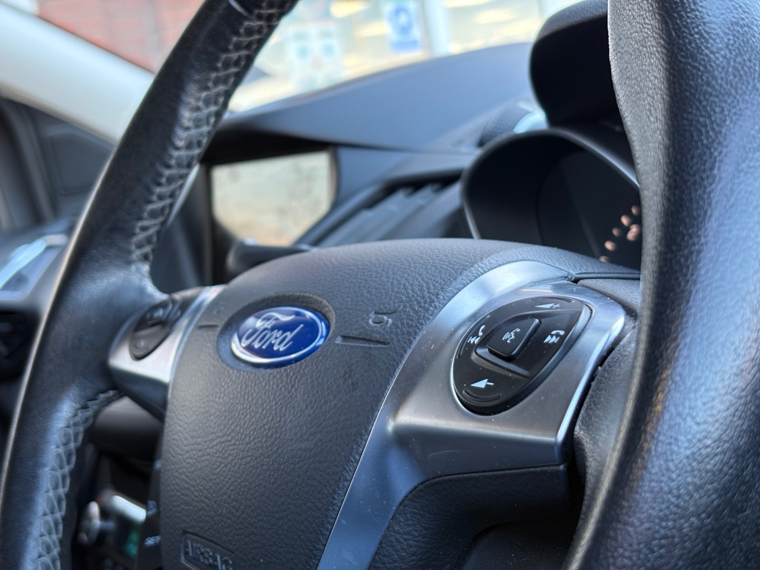 Used Ford Kuga 2016 for sale - 76531486: Photo 15