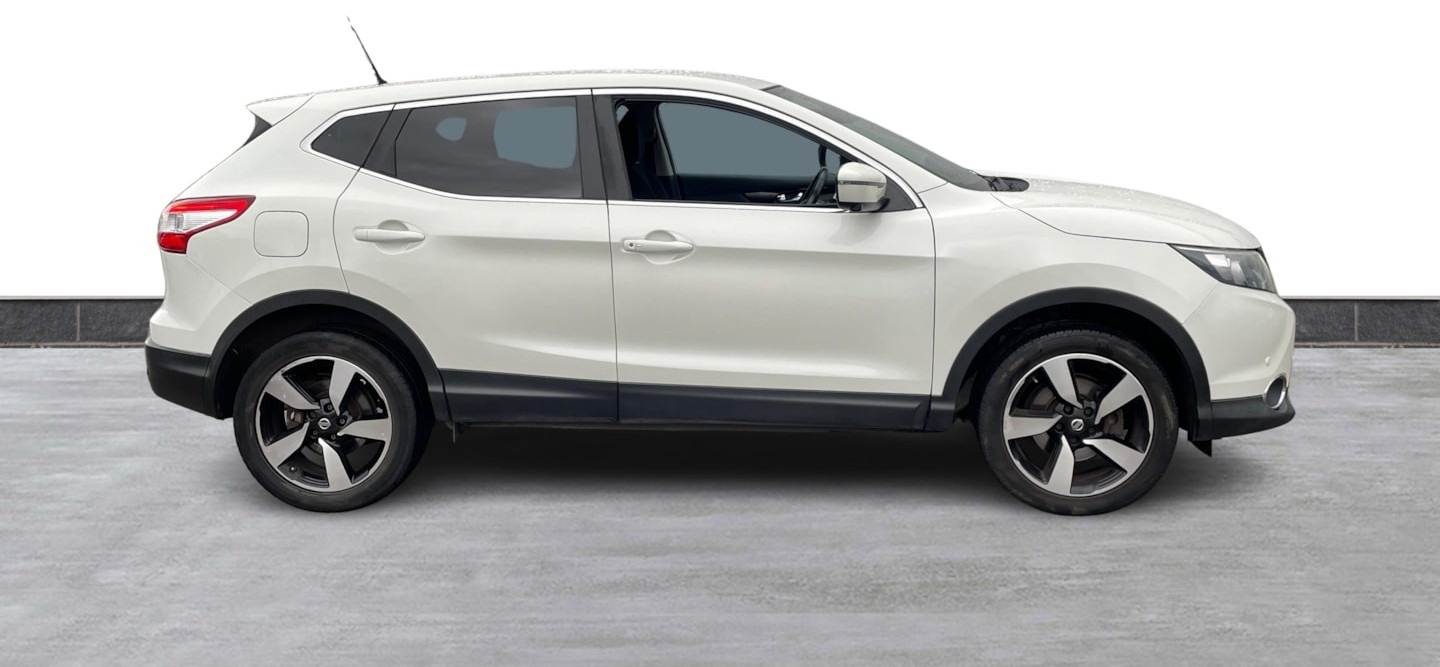 Used Nissan Qashqai 2016 for sale - 76579765: Photo 1