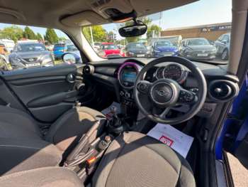 Used MINI Hatch 2018 for sale - 75005203: Photo