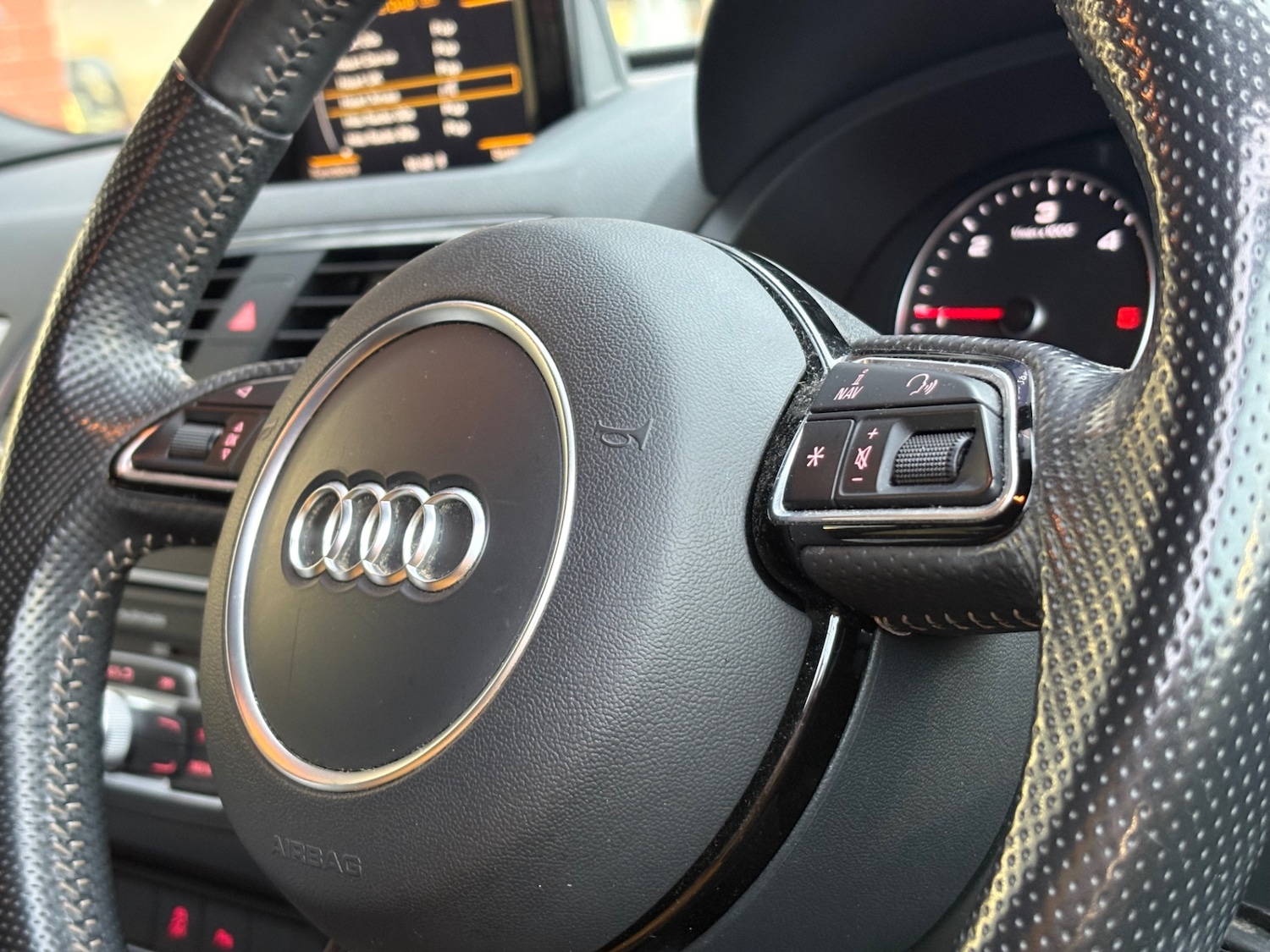 Used Audi Q3 2016 for sale - 76231868: Photo 26