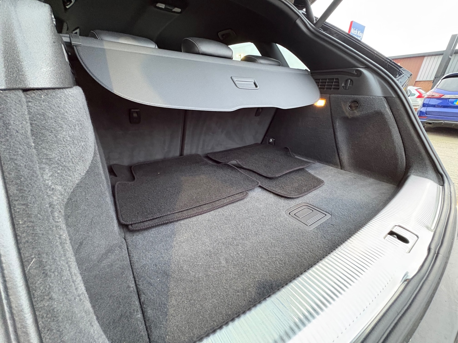 Used Audi Q3 2016 for sale - 76231868: Photo 28