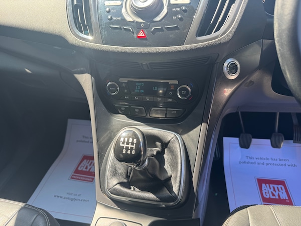 Used Ford Kuga 2015 for sale - 68455859: Photo 20