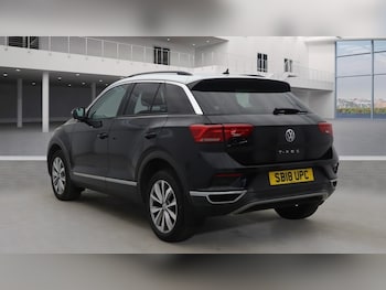 Used Volkswagen T-Roc 2018 for sale - 78025836: Photo