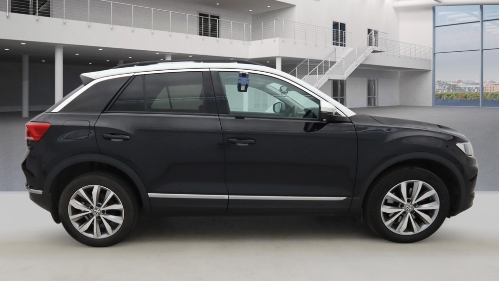 Used Volkswagen T-Roc 2018 for sale - 78025836: Photo 5