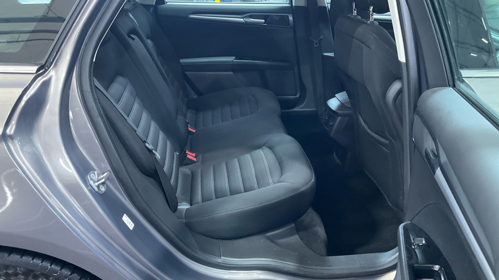 Used Ford Mondeo 2015 for sale - 77763380: Photo 8